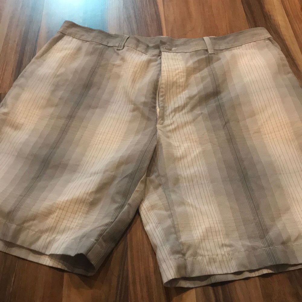 Men’s Golf Shorts